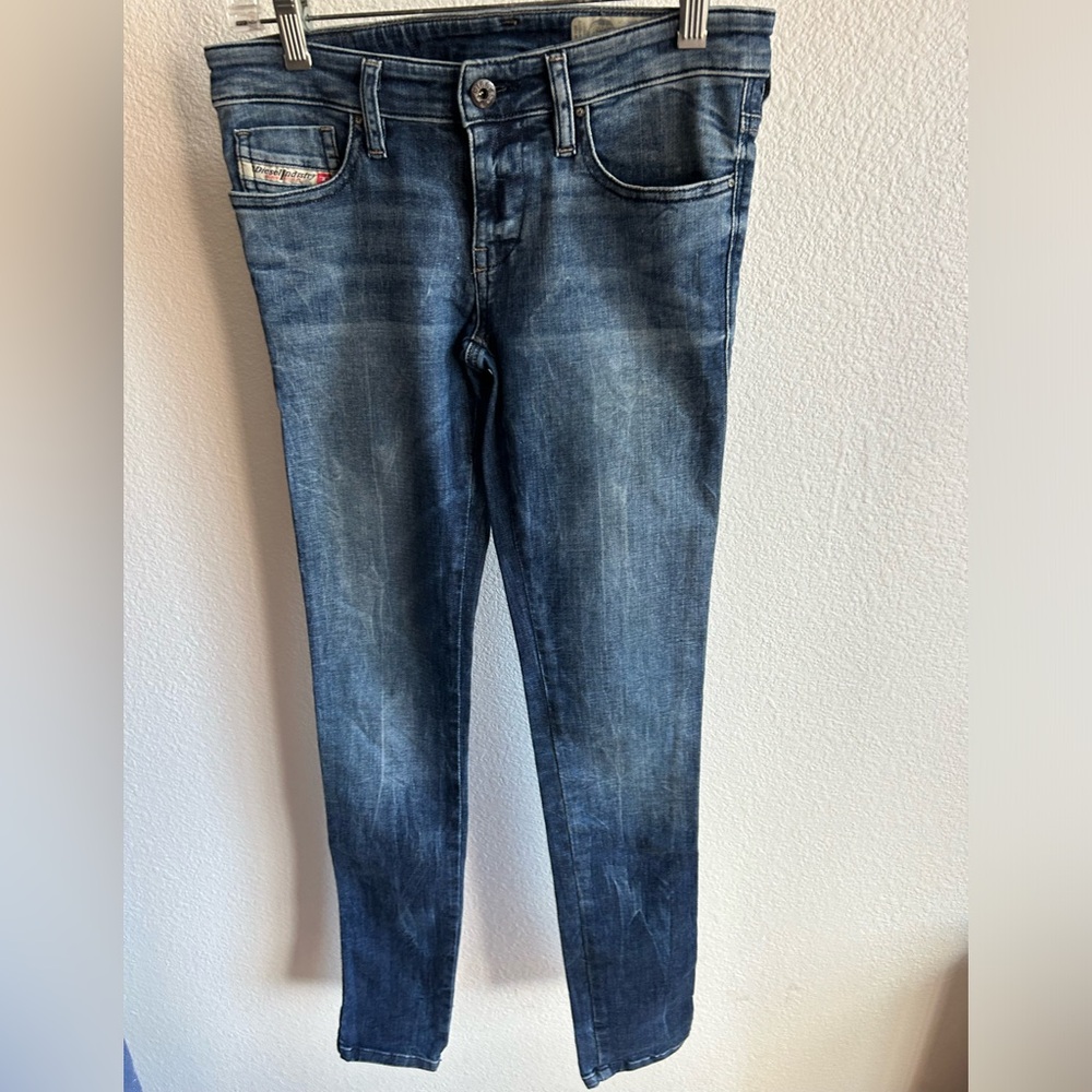 NWOT Super low waist black Diesel jeans Skinzee low zip 27/30